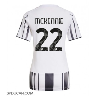 Zenski Nogometni Dres Juventus Weston McKennie #22 Domaci 2025-26 Kratak Rukav Zenski Nogometni Dres Juventus Weston McKennie #22 Domaci 2025-26 Kratak Rukav